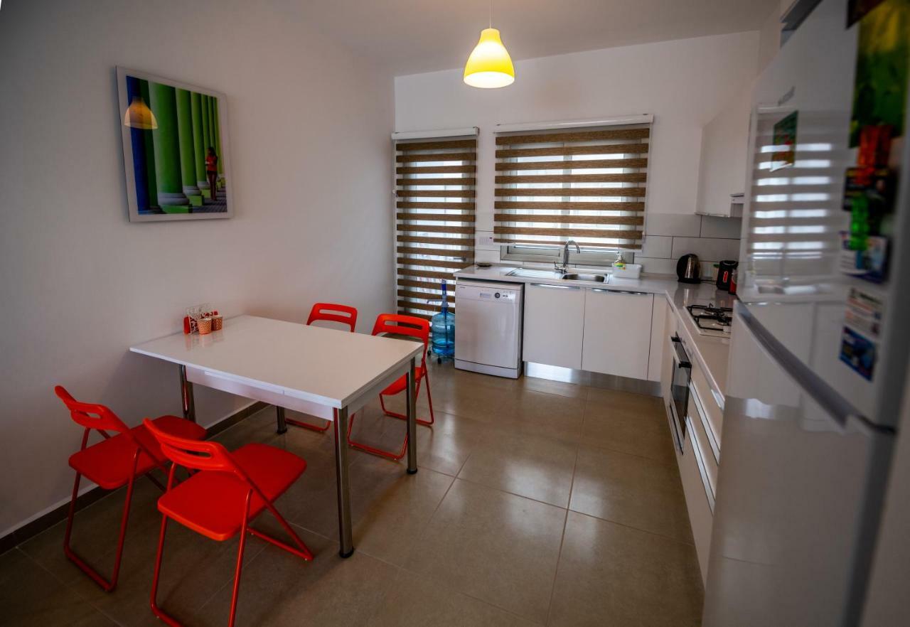 Milos Park Home - Alsancak  Karavas  Dış mekan fotoğraf
